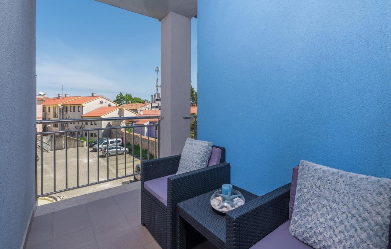 Apartment Melarnian Near The Beach In Umag Exteriör bild