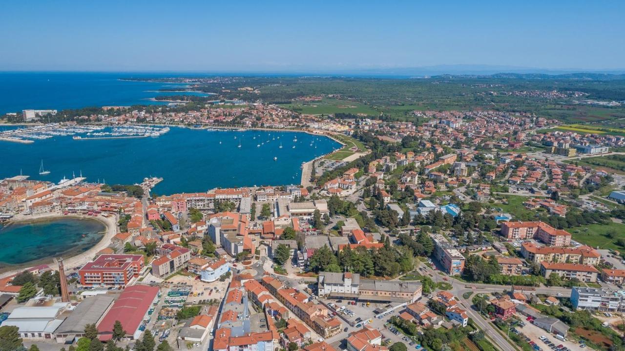 Apartment Melarnian Near The Beach In Umag Exteriör bild